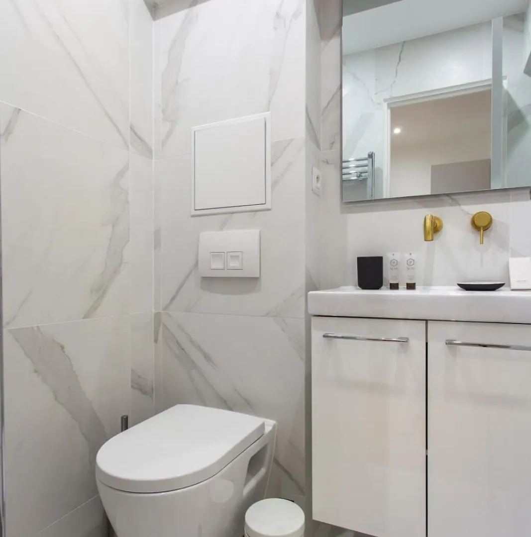 Lovely Appartement Sacre Coeur Paris 18 France